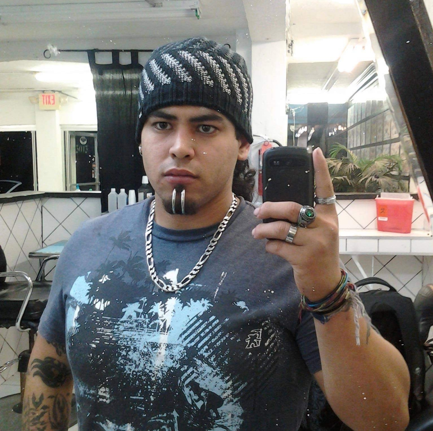 Robert  Iris 