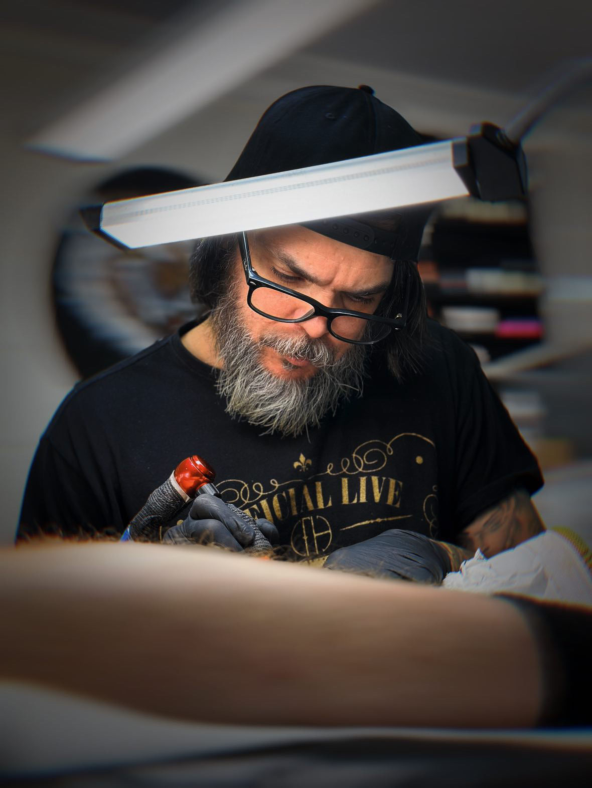 Gustavo Santamaria 