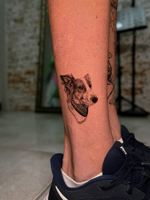 Mini realism