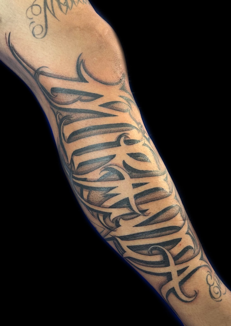 Chicano lettering freehand