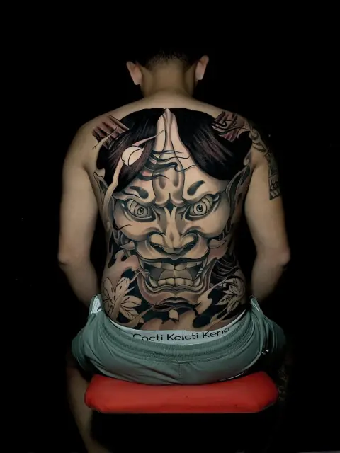 full oriental Hannya mask