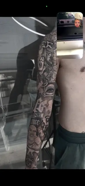 Chicago sleeve