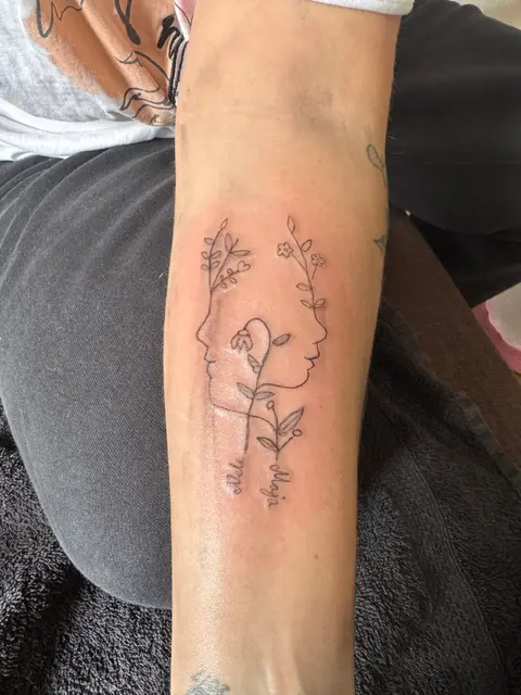 Fine Line Tattoo Artist Leichlingen Germany portfolio work 5