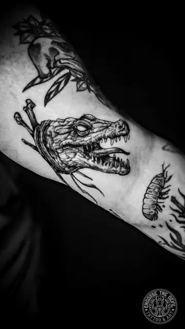 Dark Art Crocodile