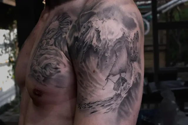 Spot Poseidon’s horses in that wave