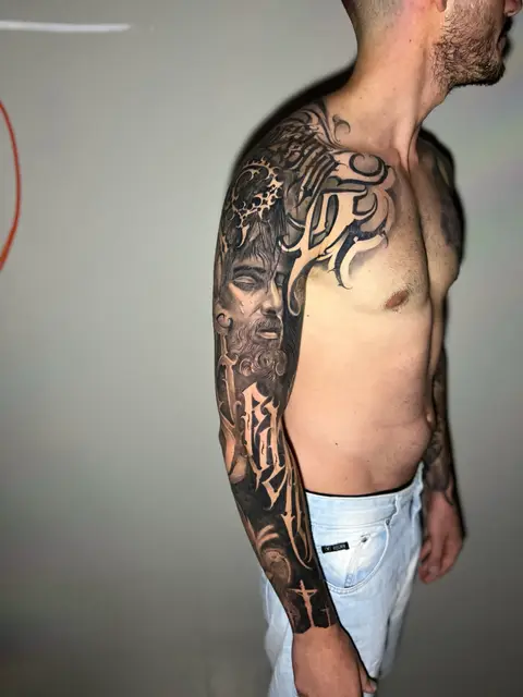 Felipe Kramer portfolio work 16