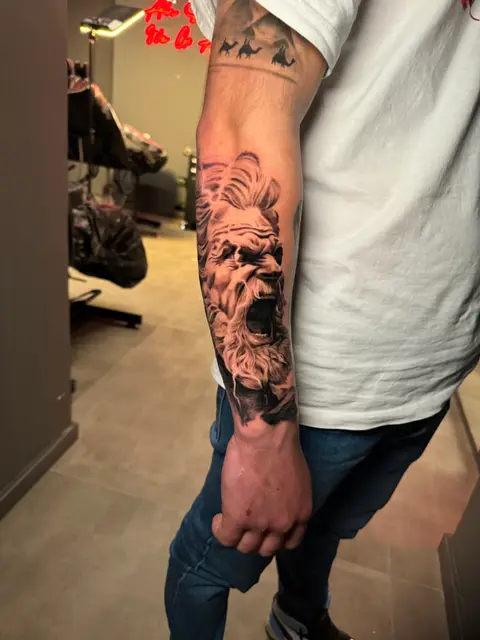 Diklo Ink portfolio work 17