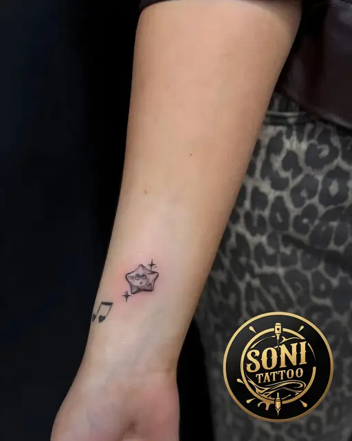 Minimal tattoo