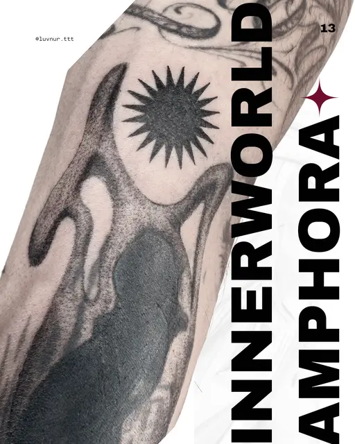 inner world amphora